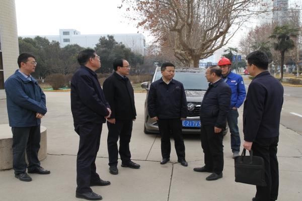 陕煤集团副总经理杜平来公司开展春节假期安全生产专项检查