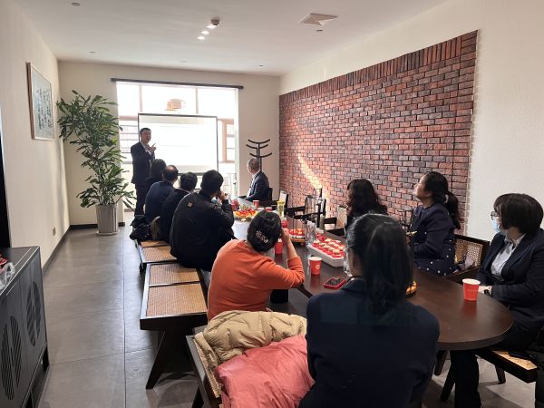 1.11日渭水塬包间会议.jpg