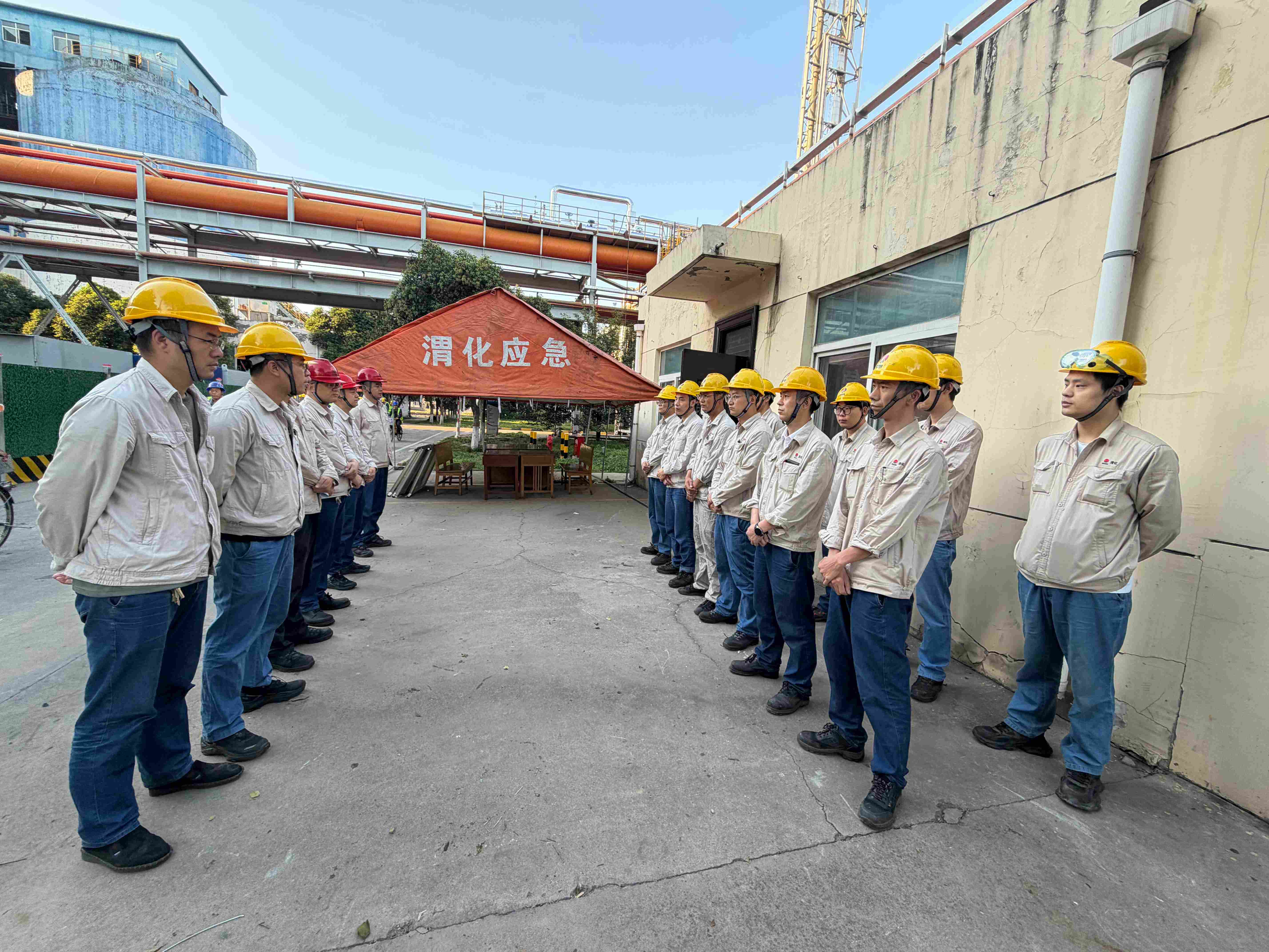 011788233637122257.jpg 检修晨会.jpg